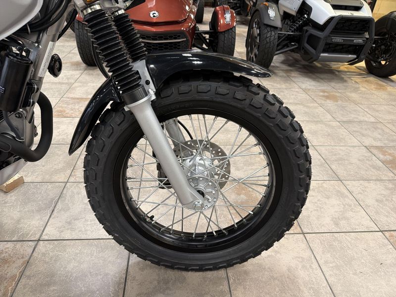 New 2027 Yamaha TW200 Image 19