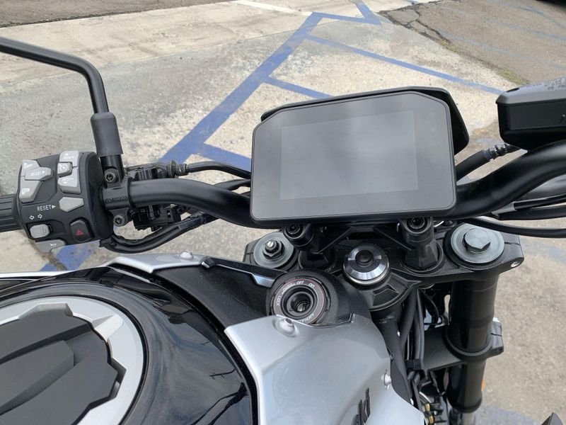 New 2025 Kawasaki Z900 ABS Image 18