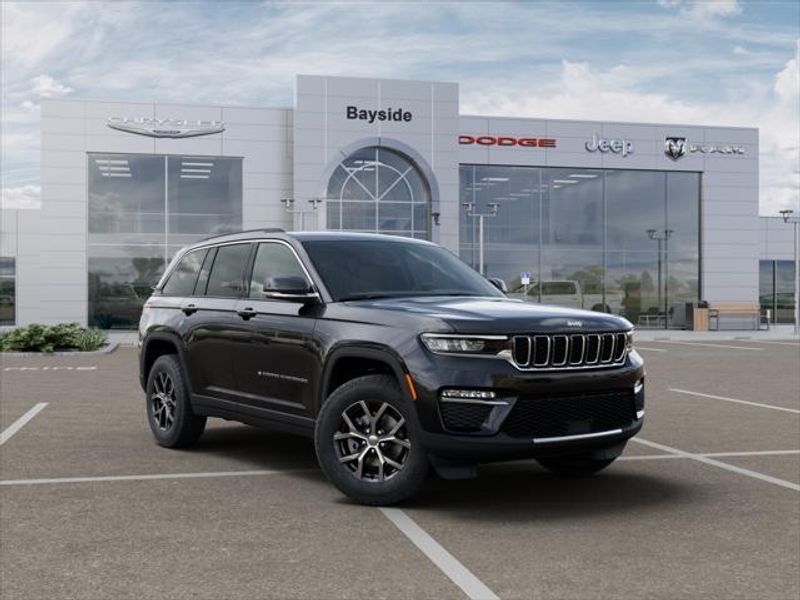 2025 Jeep Grand Cherokee Limited photo 4