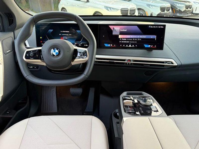 New 2026 BMW iX xDrive45Image 25