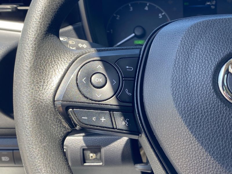 Used 2023 Toyota Corolla LEImage 27