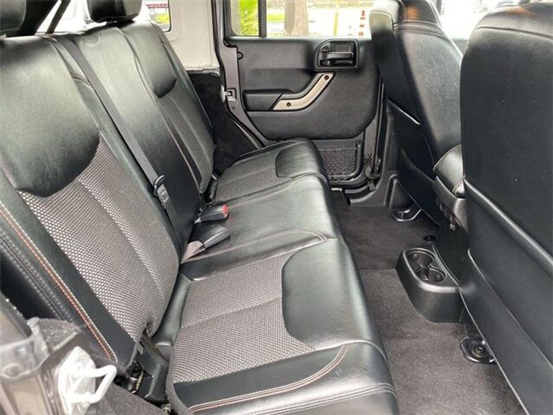 2017 Jeep Wrangler Unlimited 1941 editionImage 14