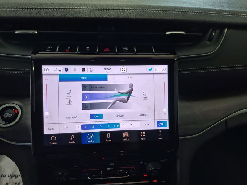 New 2025 Jeep Grand Cherokee L Limited 4x4Image 31