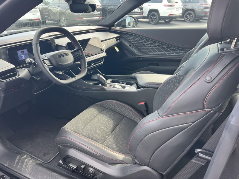 New 2026 Dodge Charger Scat Pack 2-door AwdImage 11