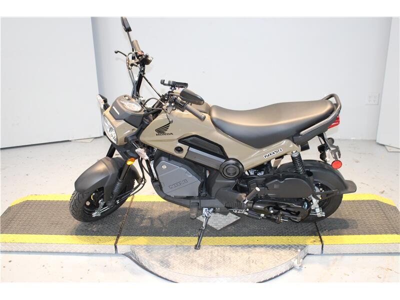 2022 Honda NaviImage 2