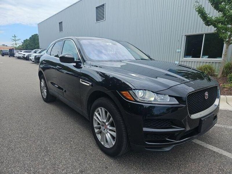 2020 Jaguar F-PACE 30t Prestige