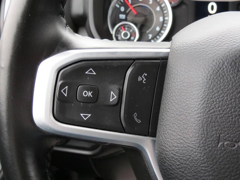 Used 2024 RAM 2500 Big Horn 4x4 4dr Crew Cab 6.3 ft. SB PickupImage 13