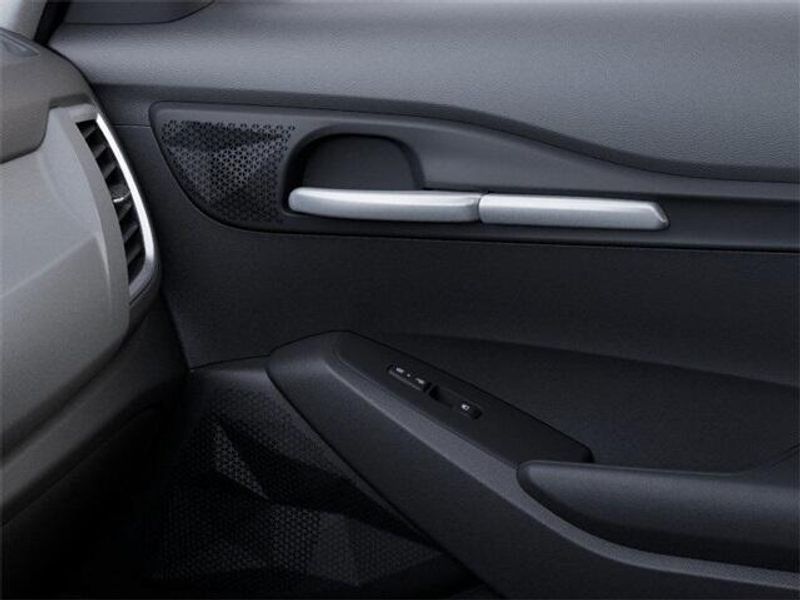 2025 Kia Seltos LXImage 25