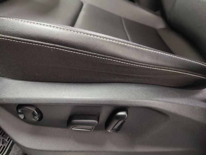 Used 2022 Volkswagen Atlas AWD V6 SE w/Technology/SunroofImage 14