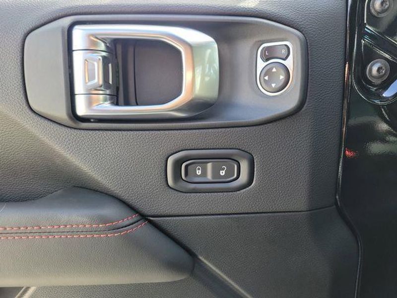 New 2026 Jeep Wrangler 4-door Rubicon X