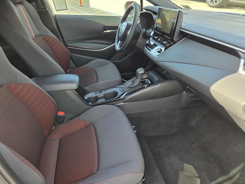 Used 2025 Toyota Corolla SE CVT (Natl)