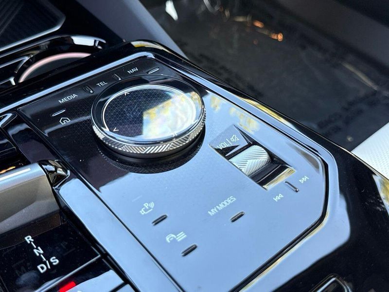 New 2027 BMW 5 Series 530iImage 24