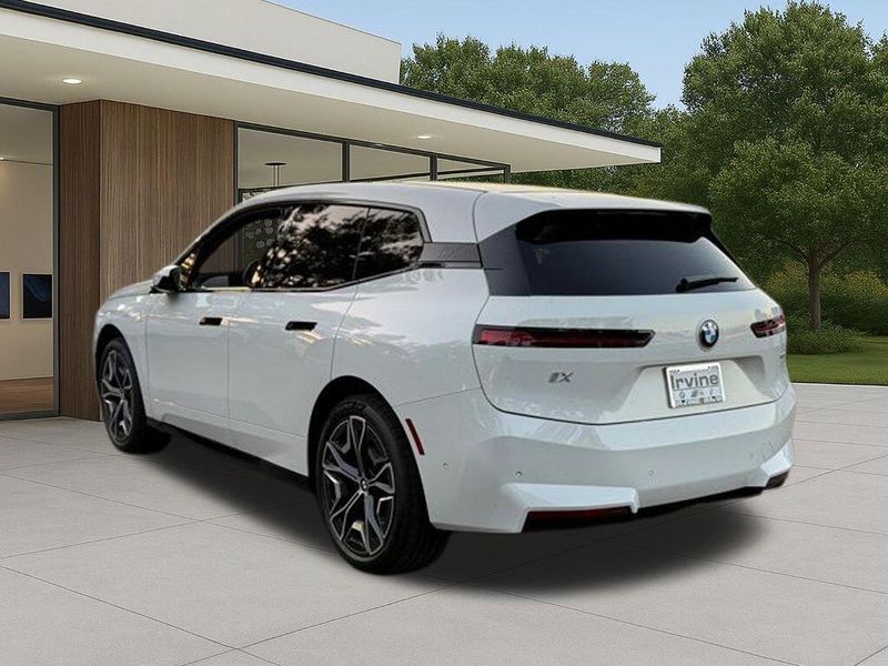 New 2026 BMW iX xDrive45Image 12