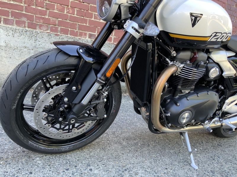 2026 Triumph SPEED TWIN 1200