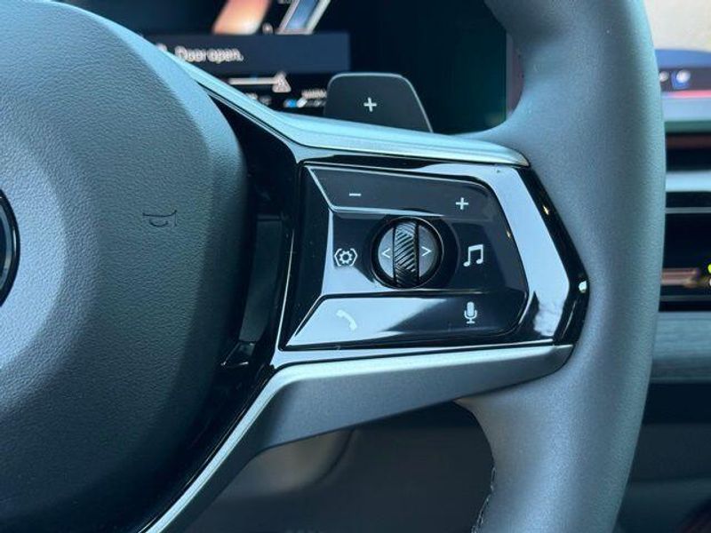 New 2026 BMW 5 Series 530iImage 22