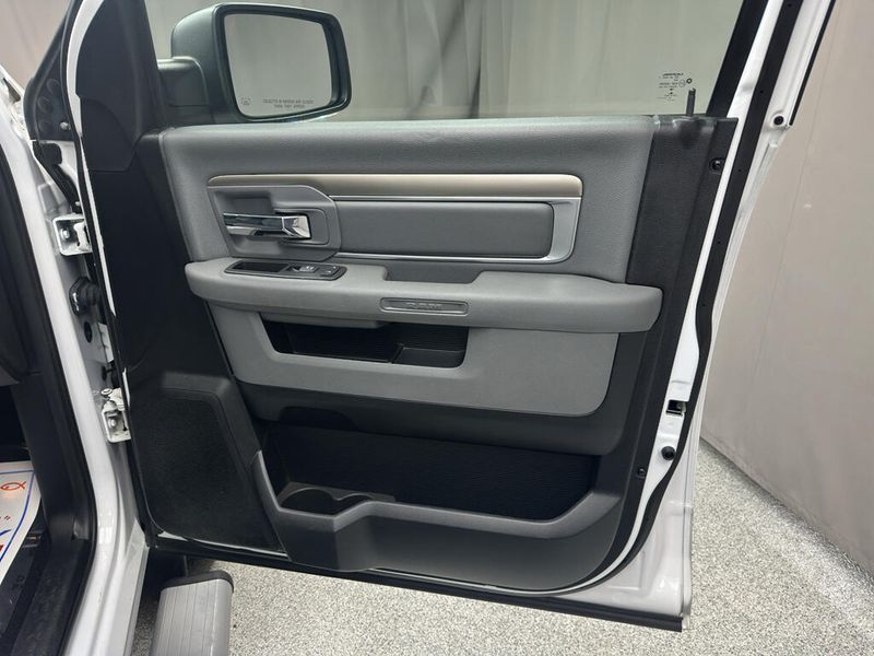 Used 2017 RAM 1500 Big HornImage 15