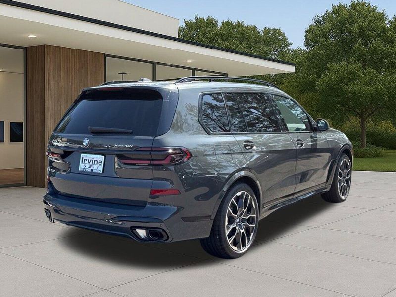New 2027 BMW X7 xDrive40iImage 8