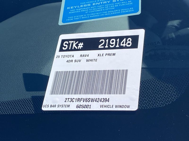 New 2025 Toyota RAV4 XLE PremiumImage 20