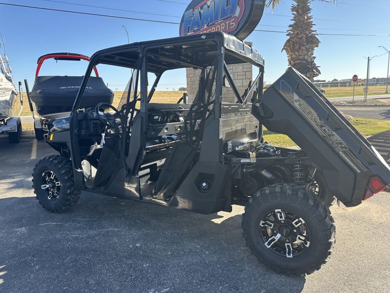 2025 Polaris RANGER CREW XP 1000 TEXAS EDITION BLACK CRYSTALImage 2