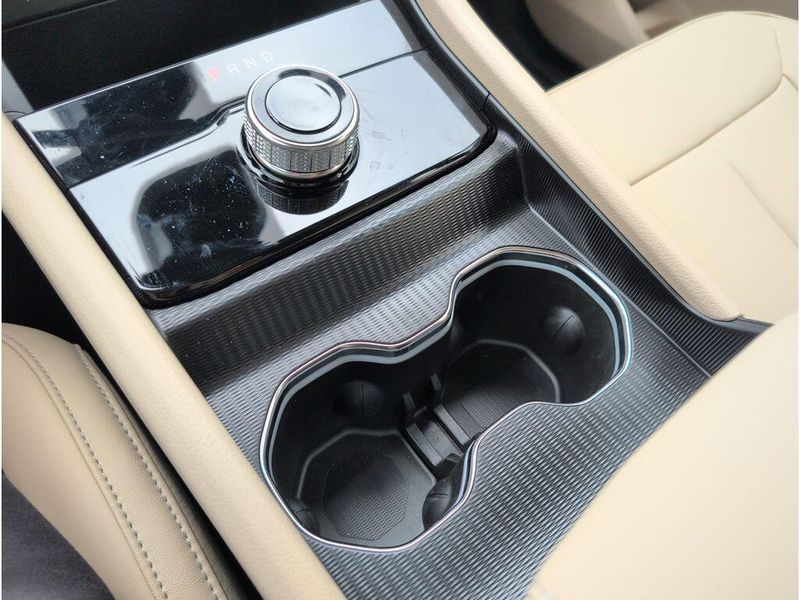 New 2026 Jeep Grand Cherokee Limited 4x2Image 22