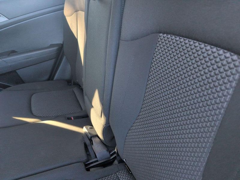 2024 Kia Sportage LXImage 27