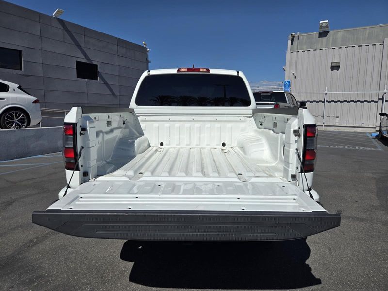 Used 2024 Nissan Frontier Crew Cab 4x4 SV