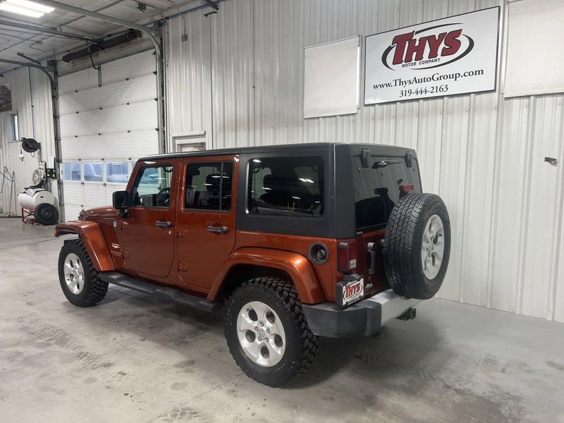 2014 Jeep Wrangler Unlimited SaharaImage 19