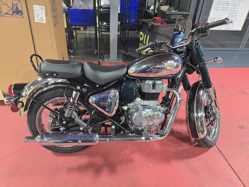 New 2026 Royal Enfield Classic 350 Image 1