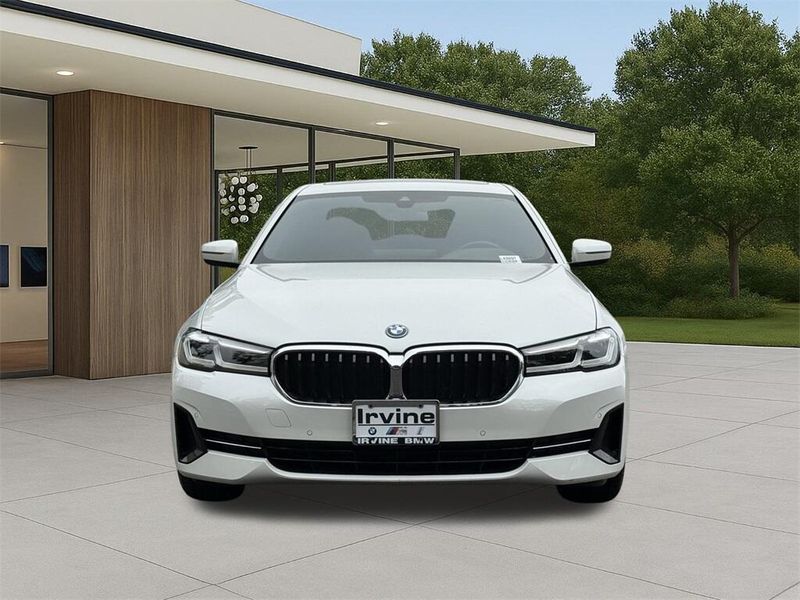 Used 2023 BMW 5 Series 530e iPerformanceImage 3