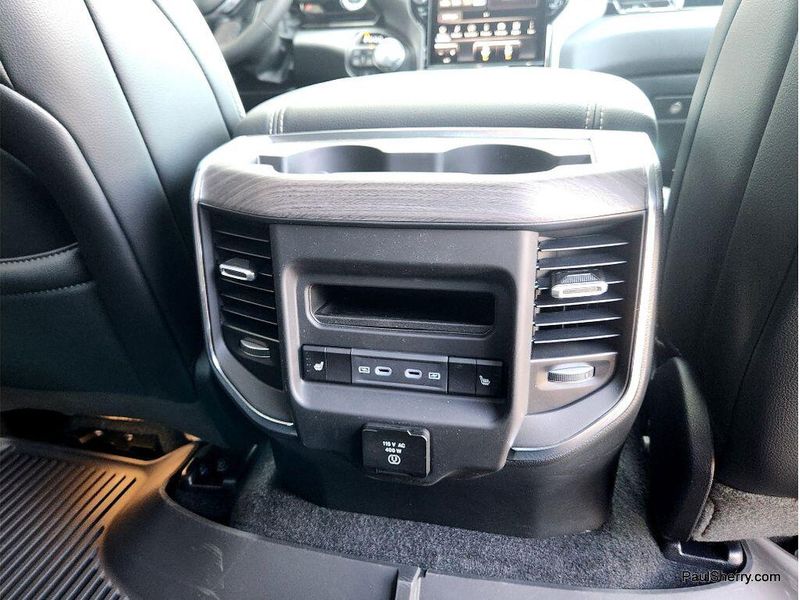 New 2026 RAM 1500 Laramie Crew Cab 4x4 5'7' Box