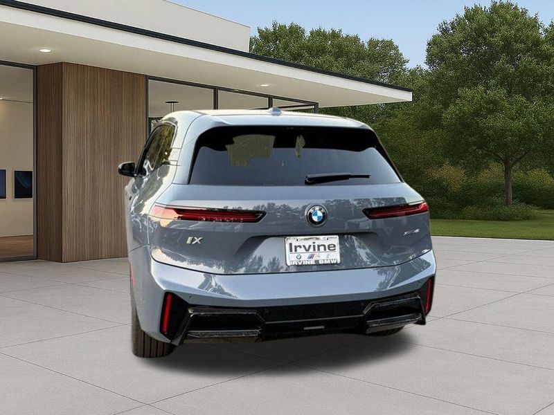 New 2026 BMW iX xDrive45Image 11