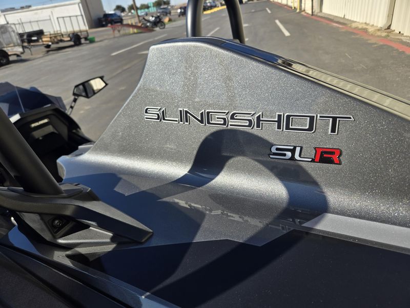 NEW 2025 POLARIS SLINGSHOT SLR AUTODRIVE Image 13