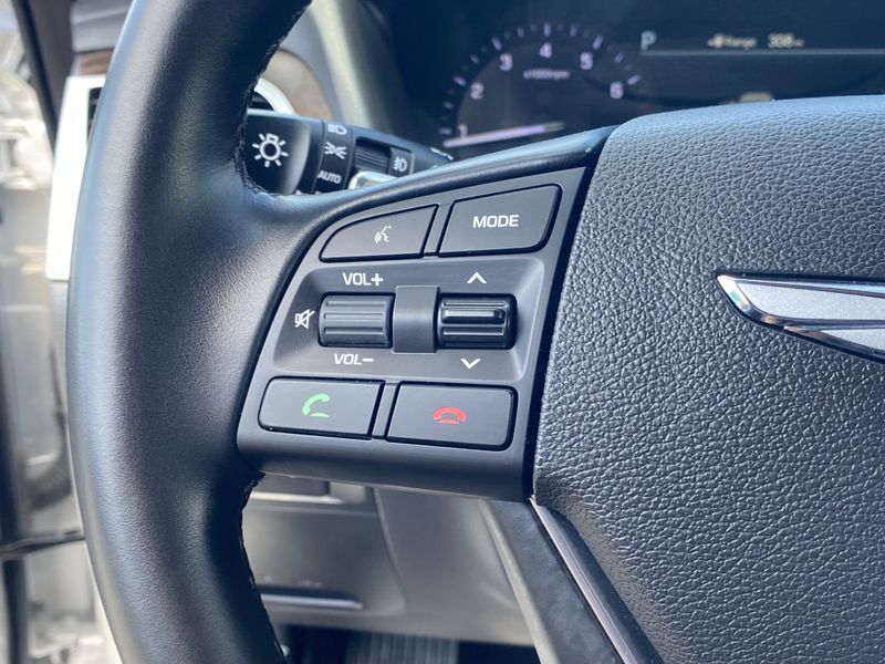 Used 2018 Genesis G80 3.8Image 27