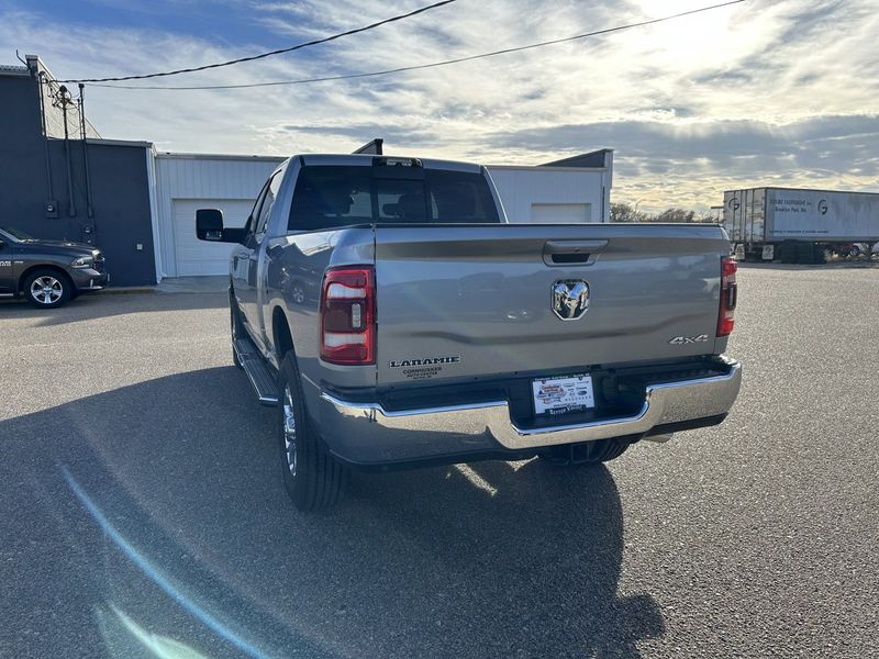 2024 RAM 3500 Laramie Crew Cab 4x4 6