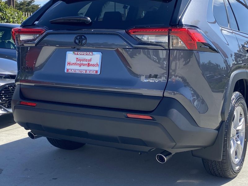 New 2025 Toyota RAV4 Hybrid LEImage 4