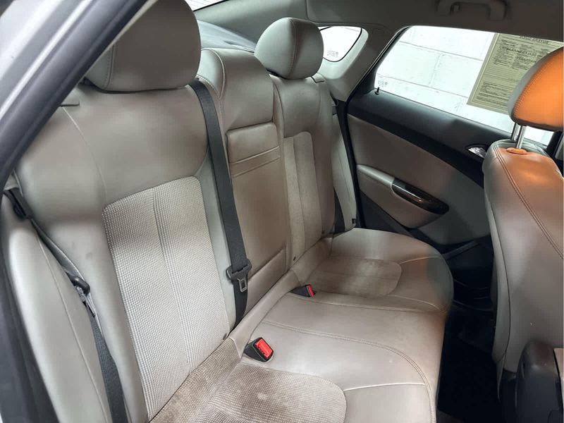 2013 Buick Verano photo 31