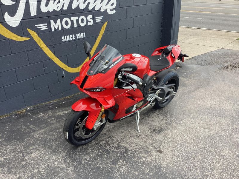 New 2026 Ducati PANIGALE V4S Corse 