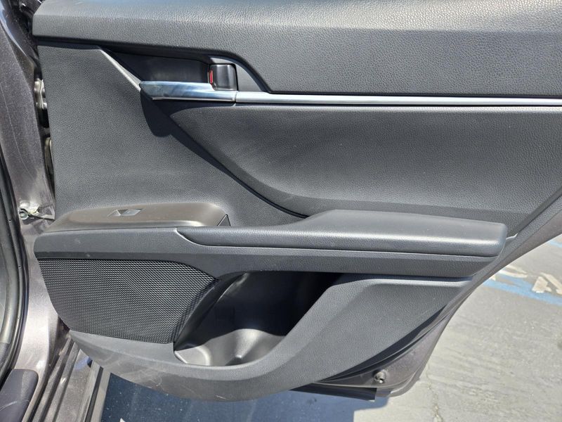 Used 2023 Toyota Camry SE Auto (Natl)