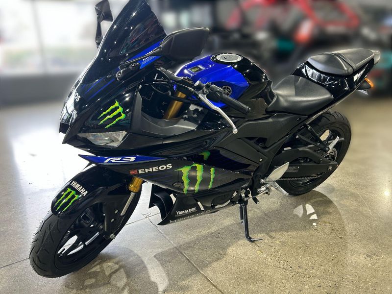Used 2021 Yamaha YZF-R3 ABS Image 21