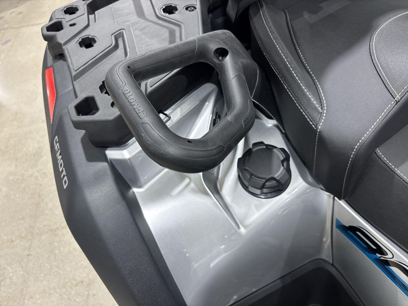 New 2027 CFMOTO CFORCE 800 TOURING Image 22
