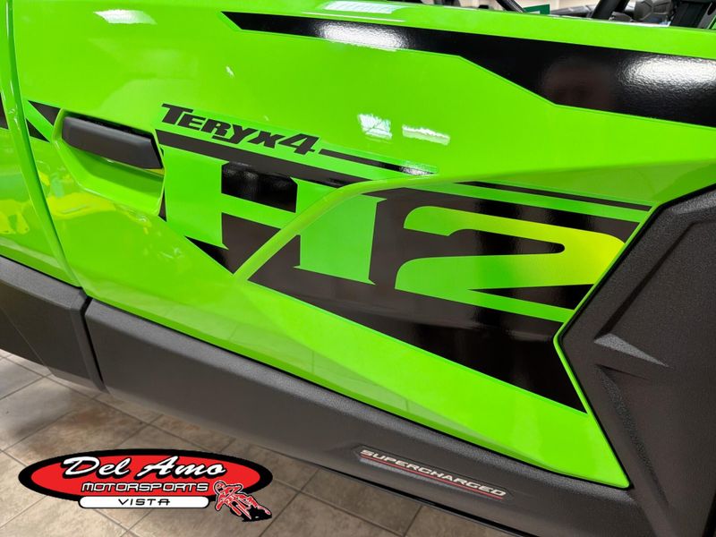New 2026 Kawasaki TERYX4 H2 DELUXE ES Image 1