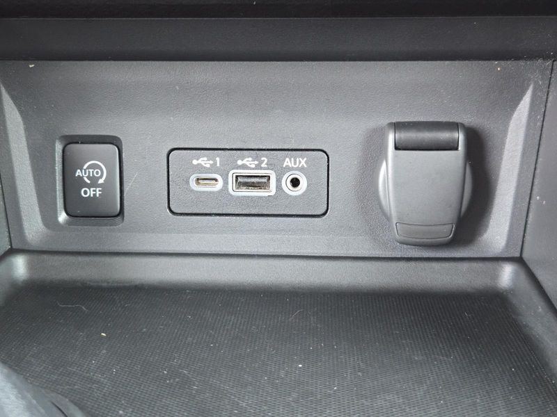 Used 2025 Nissan Sentra SV CVT