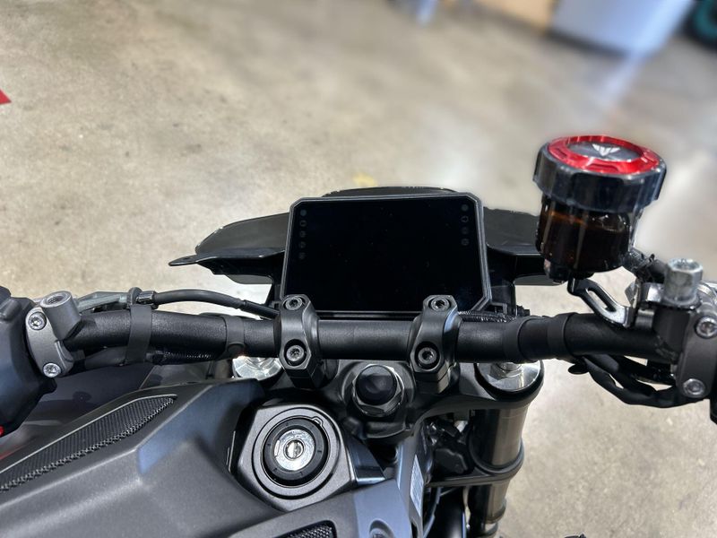 2024 Yamaha MT-09 Image 22
