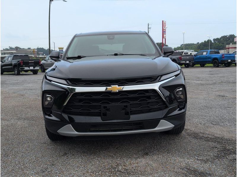 Used 2025 Chevrolet Blazer LTImage 8