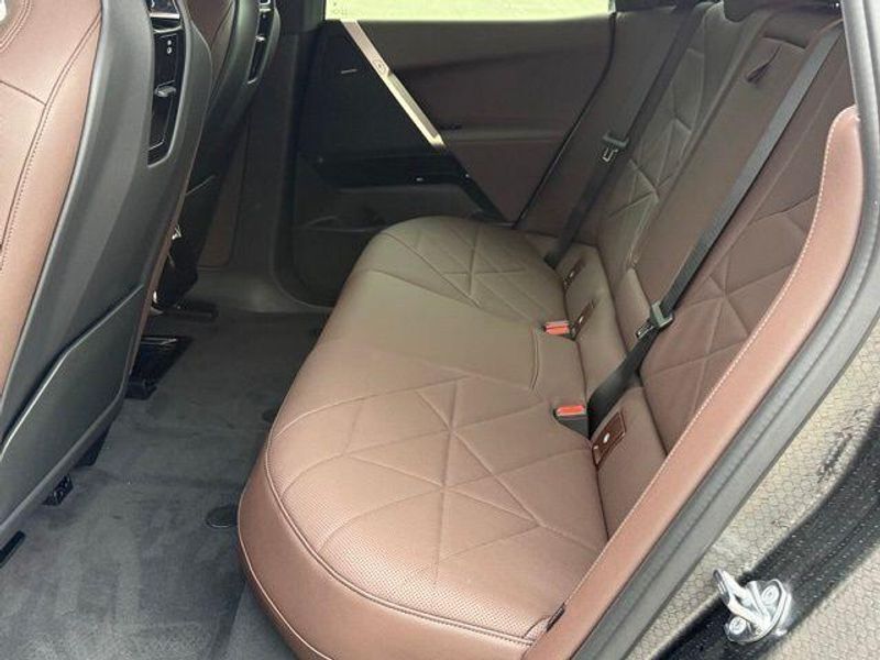 New 2026 BMW iX xDrive45Image 26