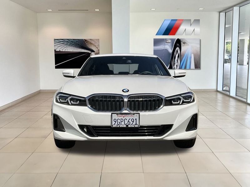 2024 BMW 3 Series 330iImage 3