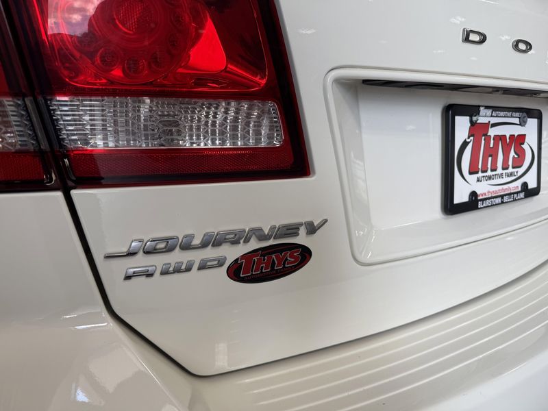 Used 2016 Dodge Journey SXTImage 7