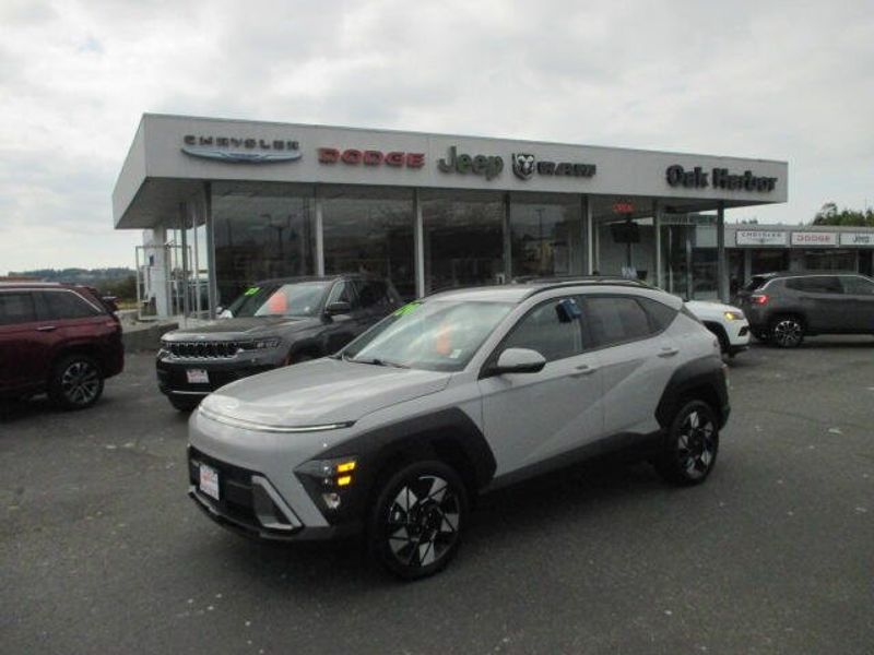 Used 2024 Hyundai Kona SELImage 1
