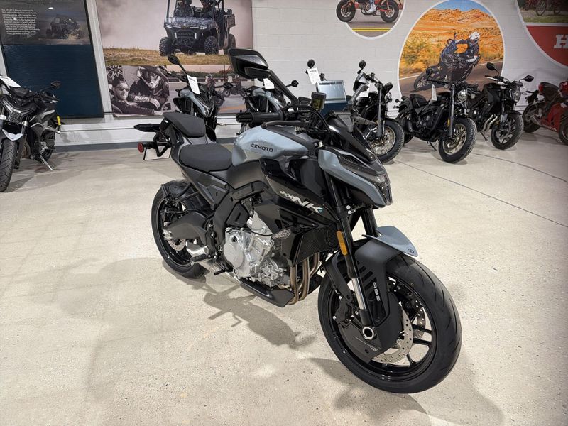 New 2026 CFMOTO 675NK Image 11