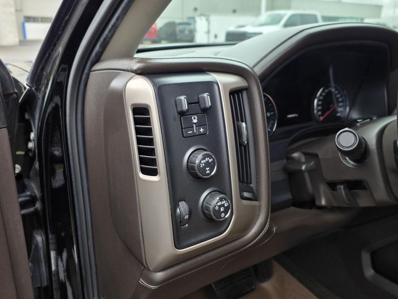 Used 2017 GMC Sierra 1500 Denali